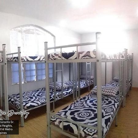 Mang Ben Dormitory Quezon City Buitenkant foto