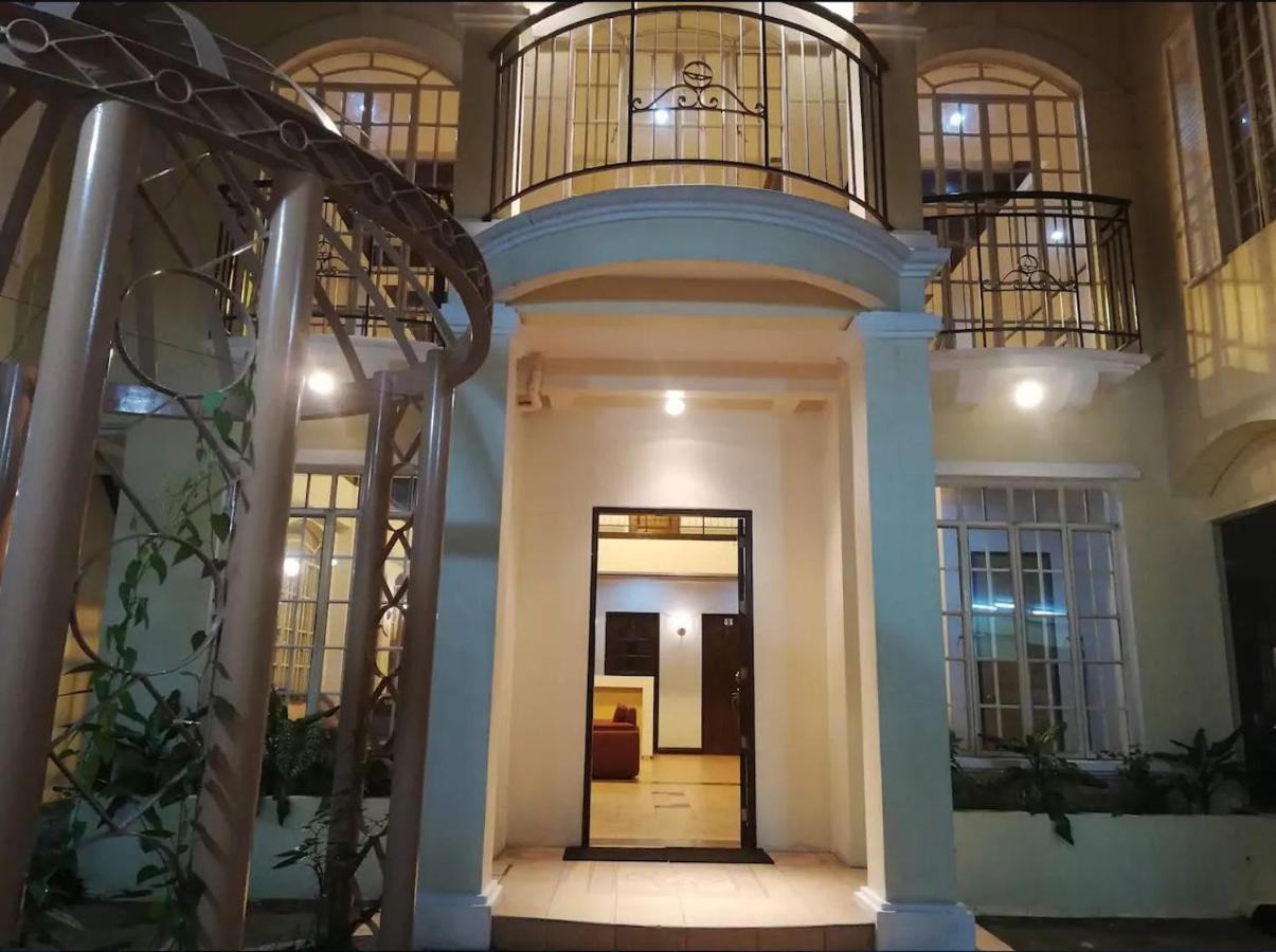 Mang Ben Dormitory Quezon City Buitenkant foto