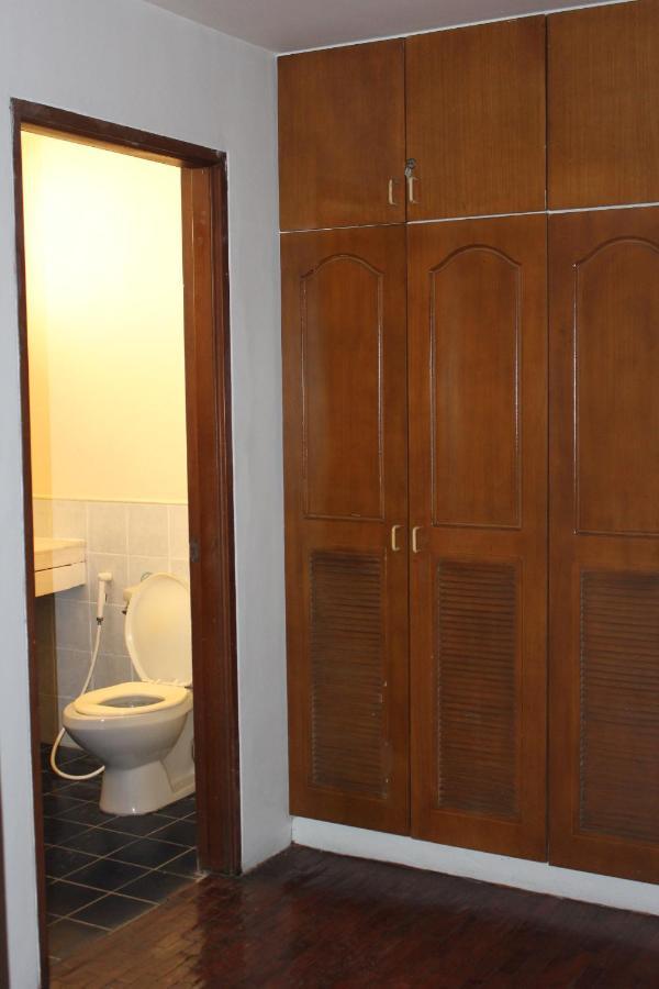 Mang Ben Dormitory Quezon City Buitenkant foto